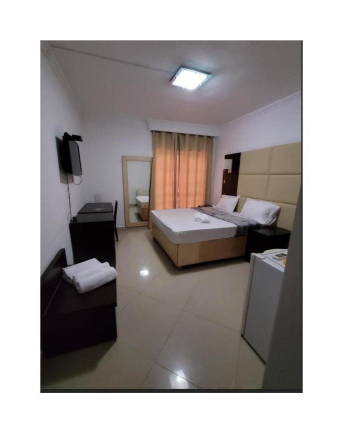 Guest House La Plaza 罗安达 外观 照片